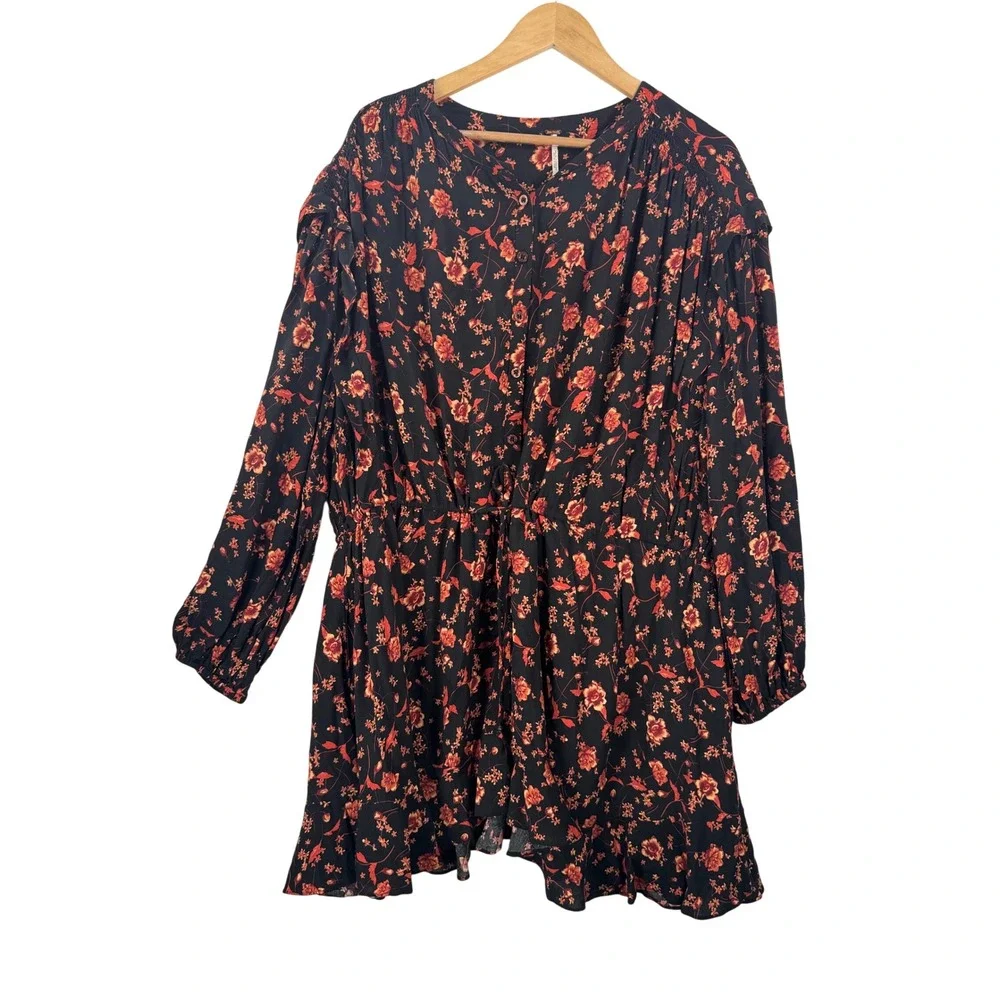 Free People Flower Fields Mini Dress Black Floral ruffles oversized boho sz L